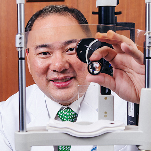 Dr. Robert Ang